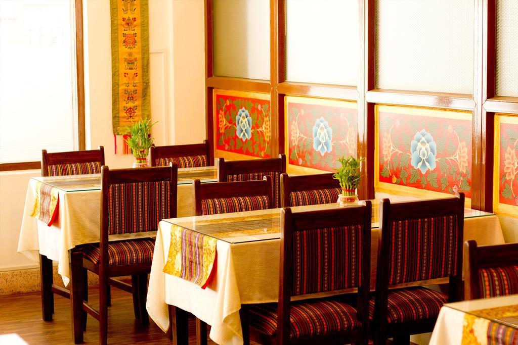 Hotel Yambu Kathmandu Bagian luar foto