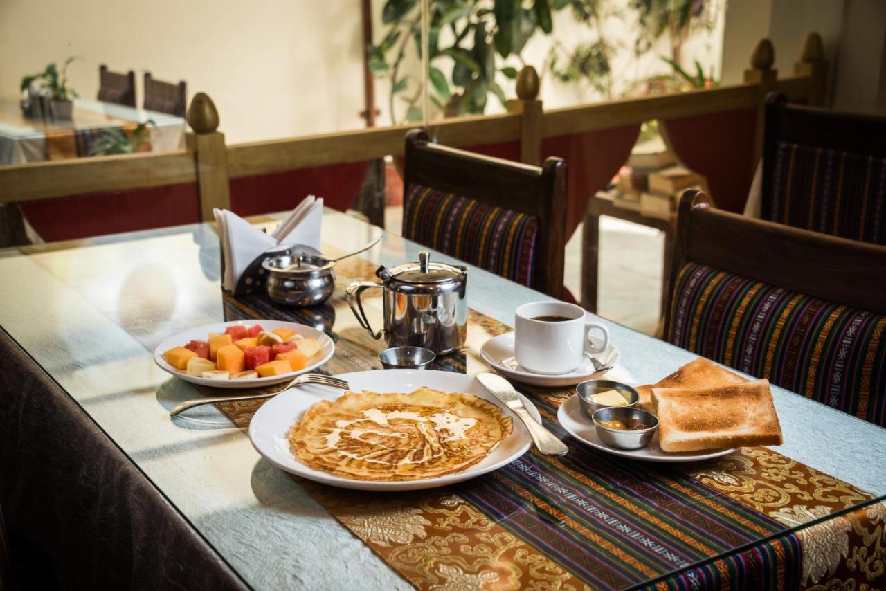 Hotel Yambu Kathmandu Bagian luar foto