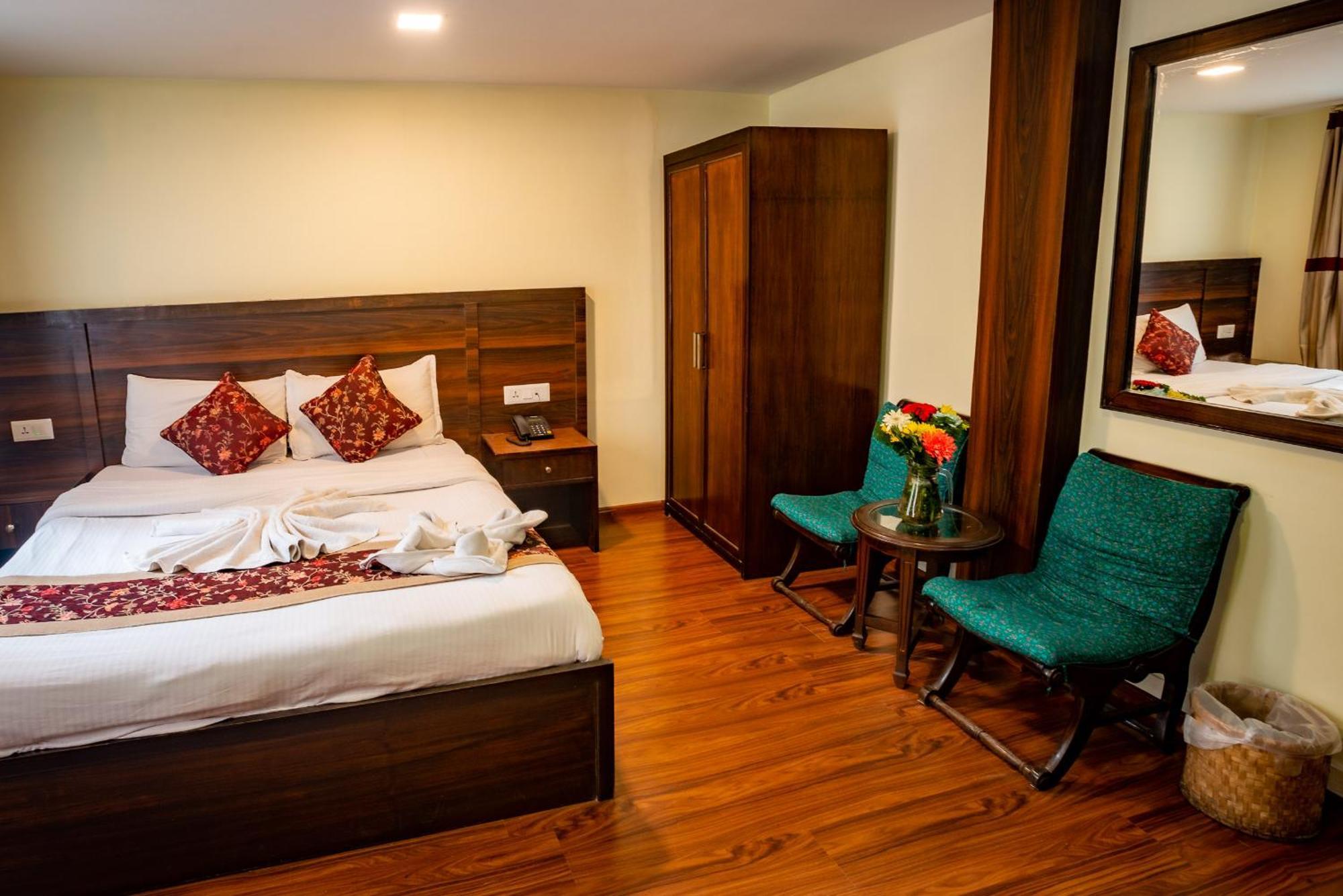 Hotel Yambu Kathmandu Bagian luar foto