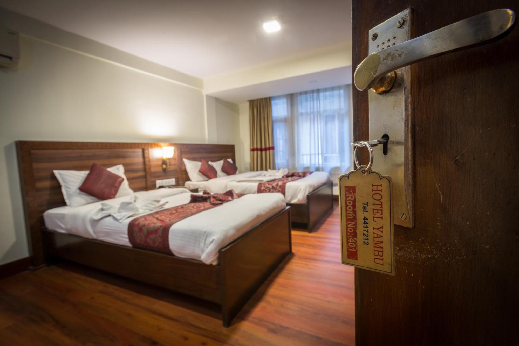 Hotel Yambu Kathmandu Bagian luar foto