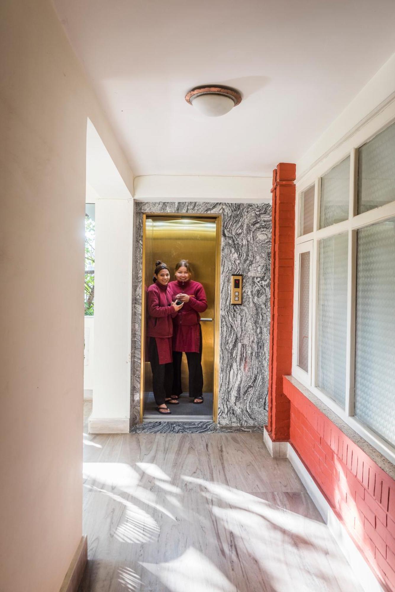 Hotel Yambu Kathmandu Bagian luar foto