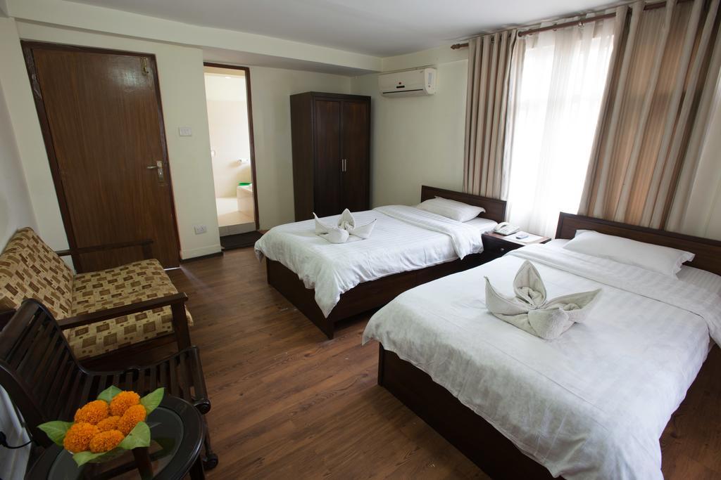 Hotel Yambu Kathmandu Bagian luar foto