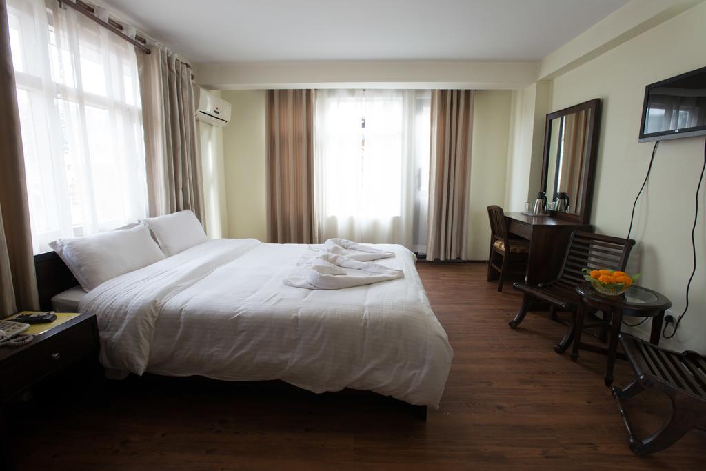 Hotel Yambu Kathmandu Bagian luar foto