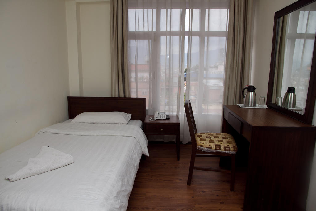Hotel Yambu Kathmandu Bagian luar foto